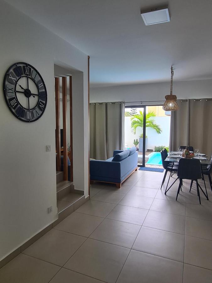 Ocean Blue Villa, Flic-En-Flac Buitenkant foto